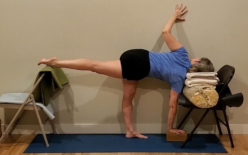 Parivrtta Ardha Chandrasana